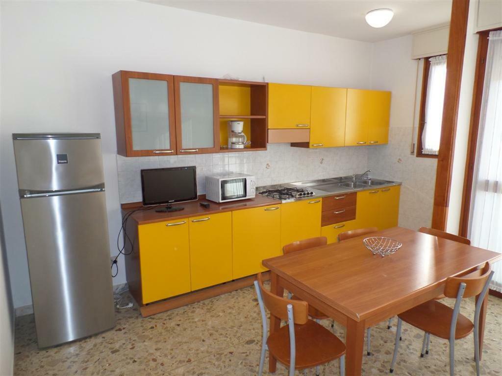 Condominio Mauro Bibione Exterior foto